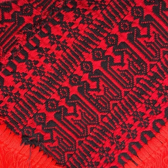 Vintage Hand Embroidered Red & Black Poncho W/ Red Fringe Trim Size 12-18M - Picture 7 of 8